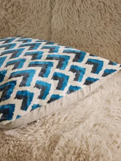 Funda de cojín estampada de viscosa en tejido jacquard Heron