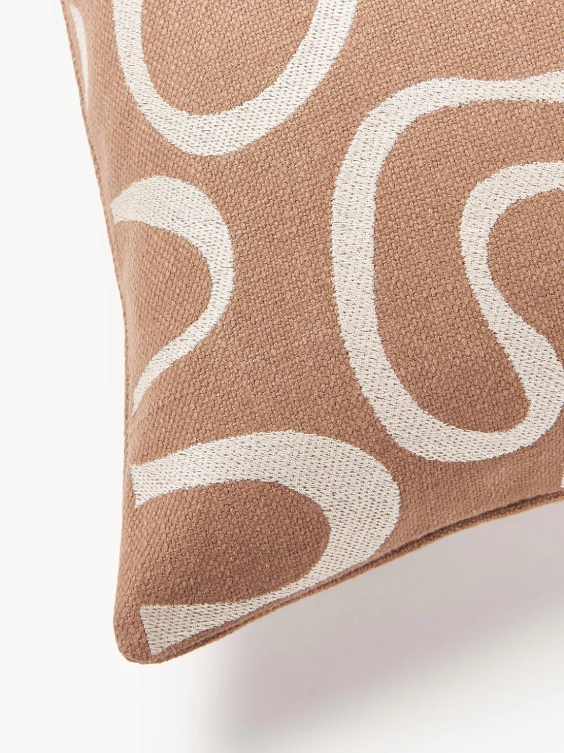 Funda de cojín para exterior con estampado de ondas bordadas Shanti