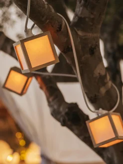 Guirnalda de luces LED solares con control remoto Vega