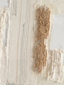 Impresión artesanal en lienzo con marco de madera Tucman