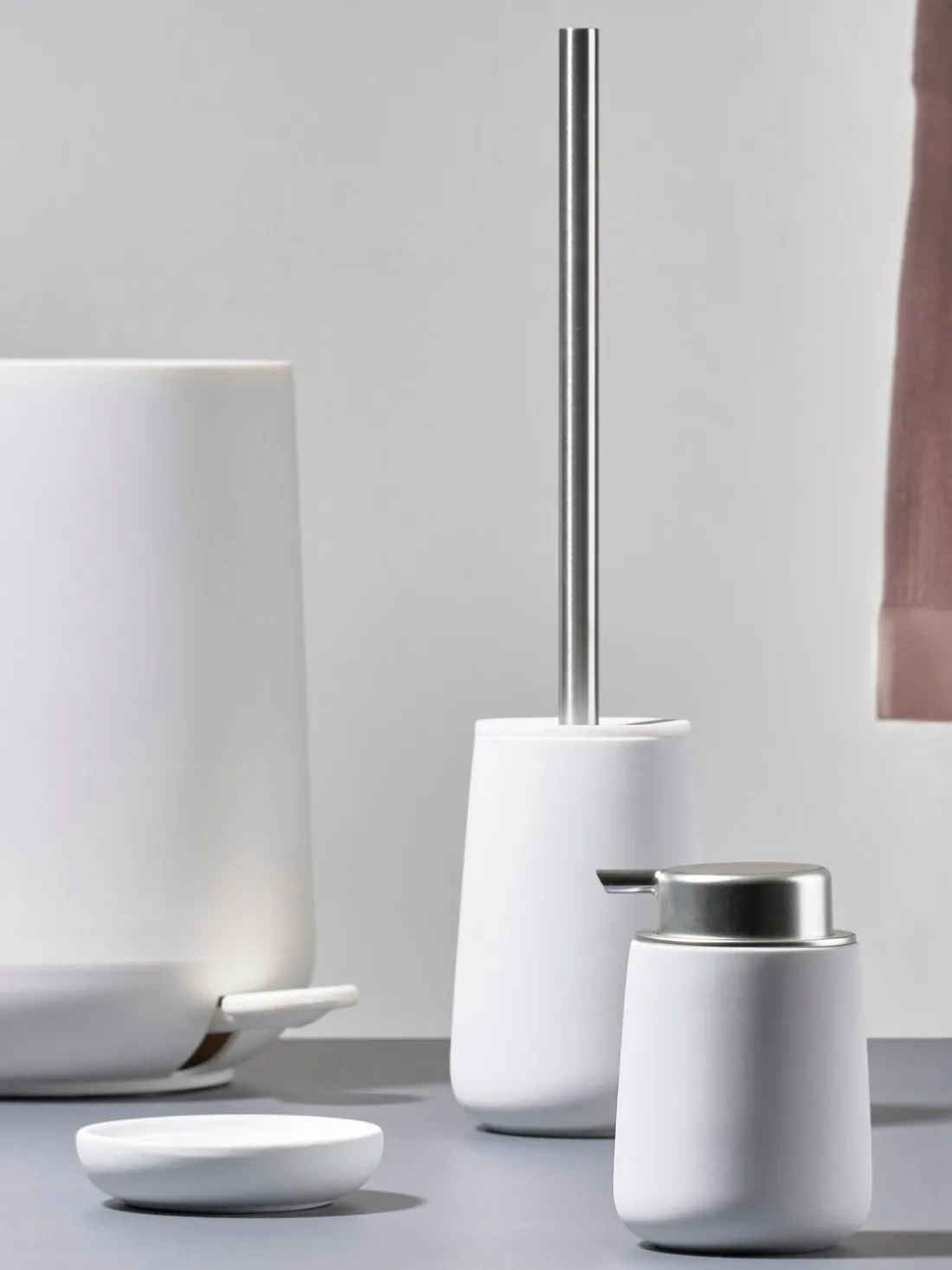 Jabonera de porcelana Nova One