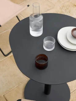 Jarra de agua soplada con relieves Ripple, 1 L