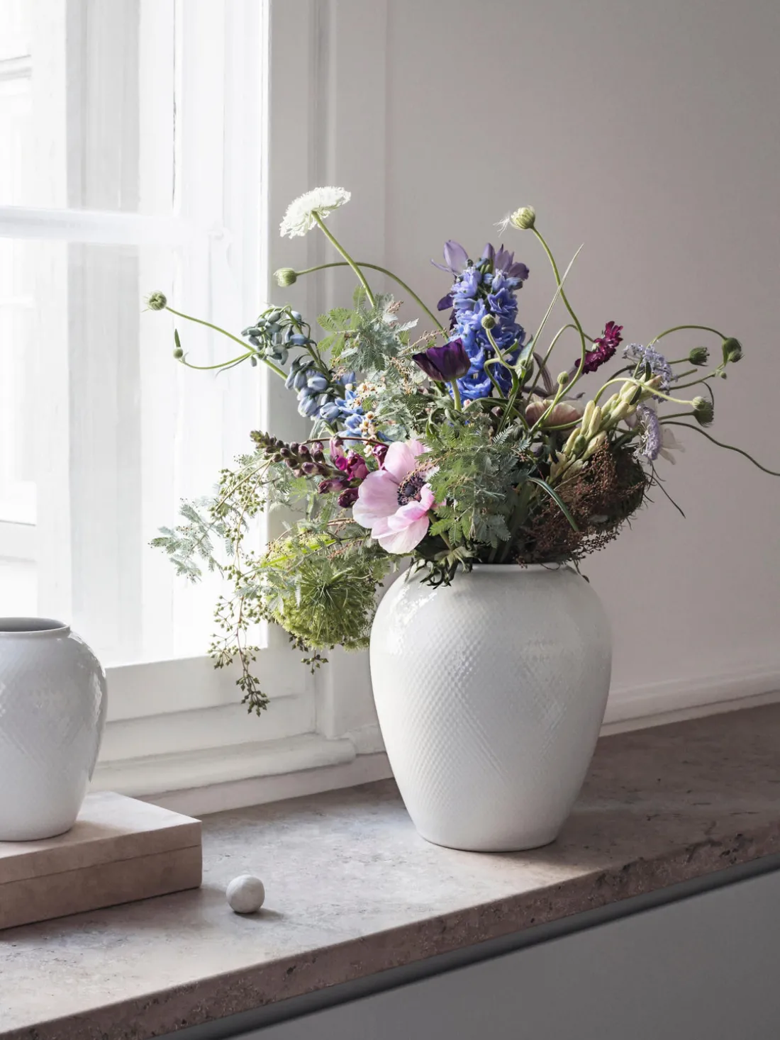 Jarrón artesanal de porcelana Rhombe, 25 cm