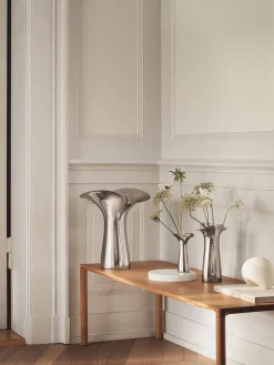 Jarrón de acero inoxidable Bloom Botanica, 22 cm