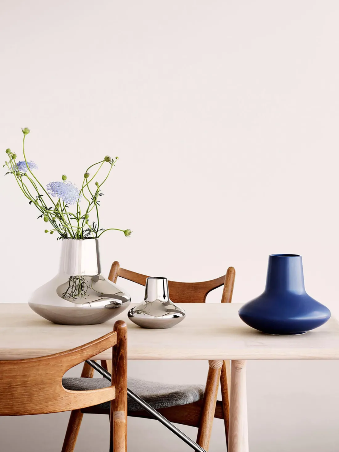 Jarrón de acero inoxidable Henning Koppel, 22 cm