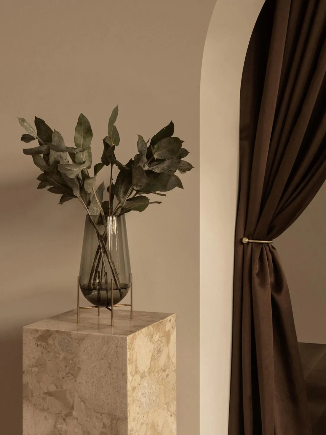 Jarrón de suelo soplado Échasse, 28 cm