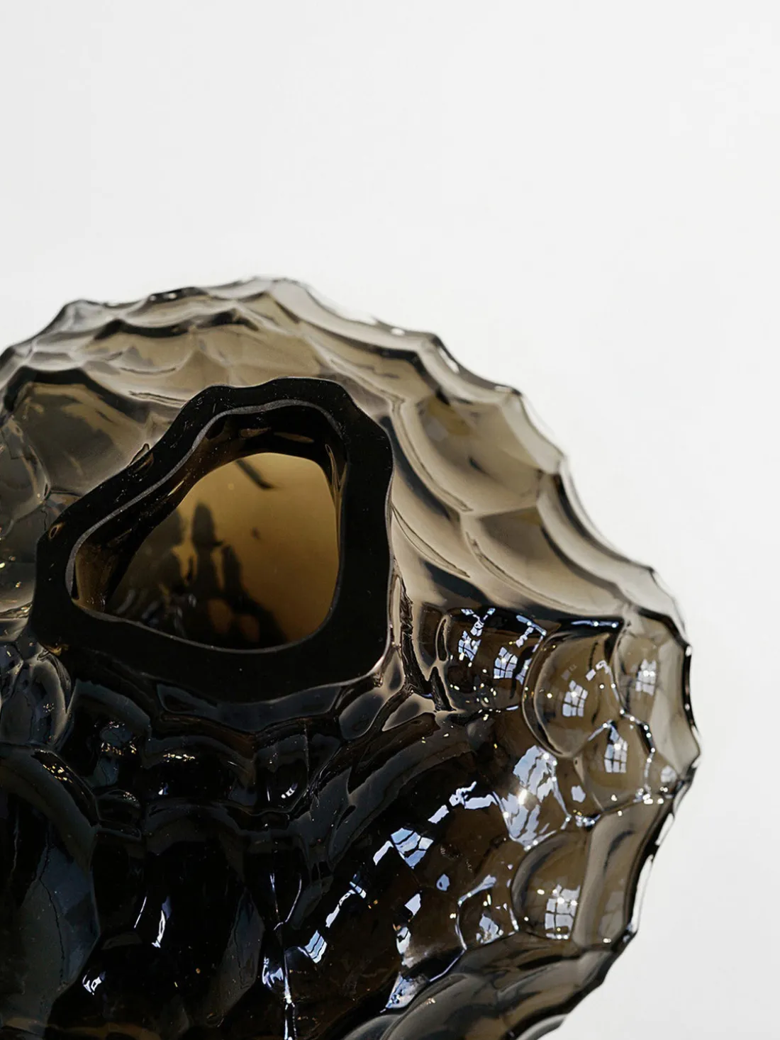 Jarrón de vidrio soplado Canyon, 23 cm