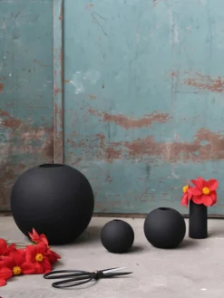 Jarrón esfera artesanal Ball, 20 cm