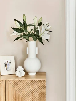 Jarrón grande de cerámica de diseño Mask, Al 43 cm