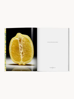Libro ilustrado The Gourmand's Lemon. A Collection of Stories and Recipes