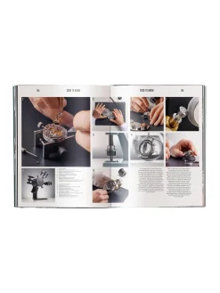 Libro ilustrado Timeless Treasures - The Fascination of Certified Pre-Owned Watches