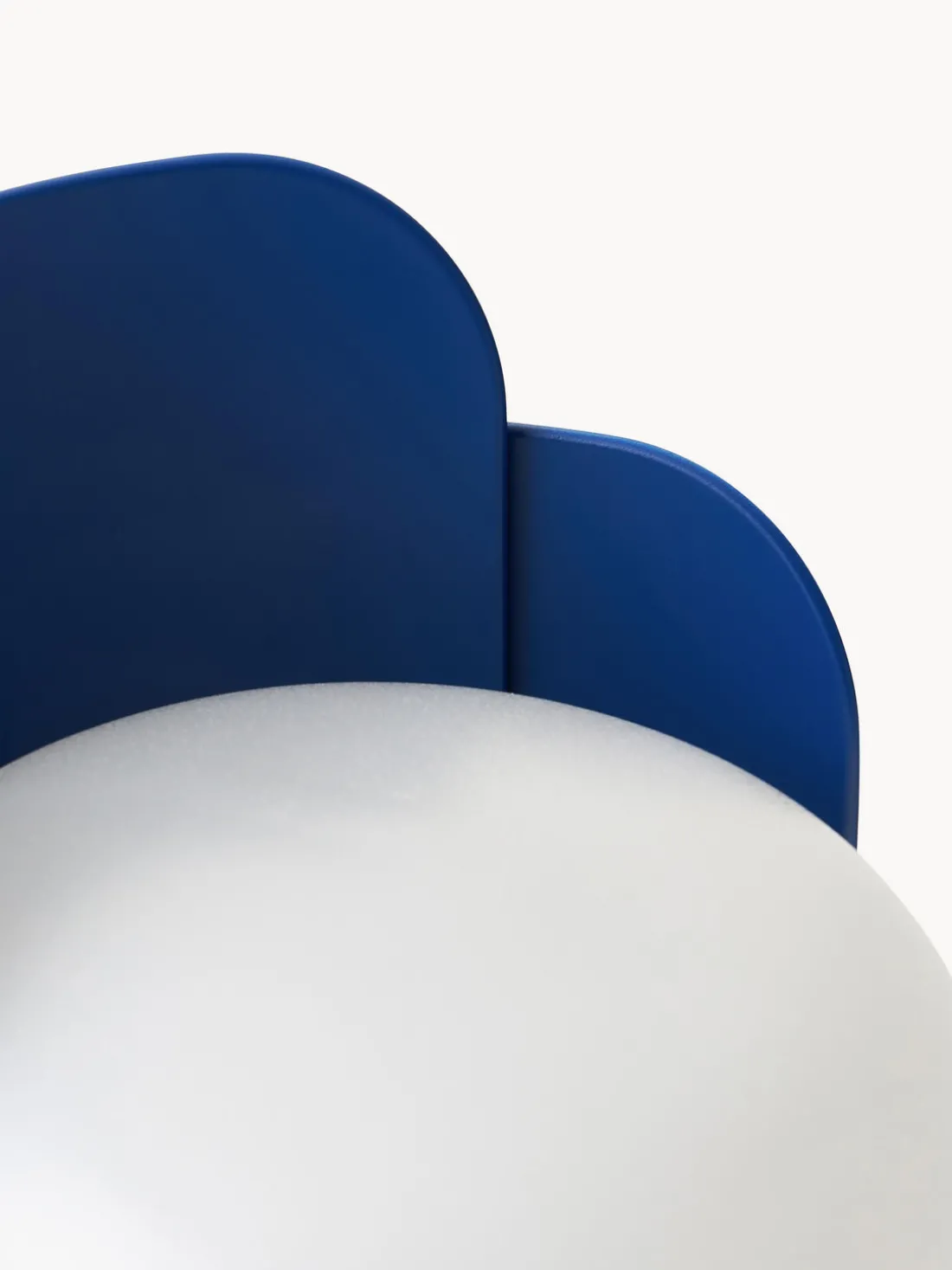 Lámpara de mesa artesanal pequeña Blom