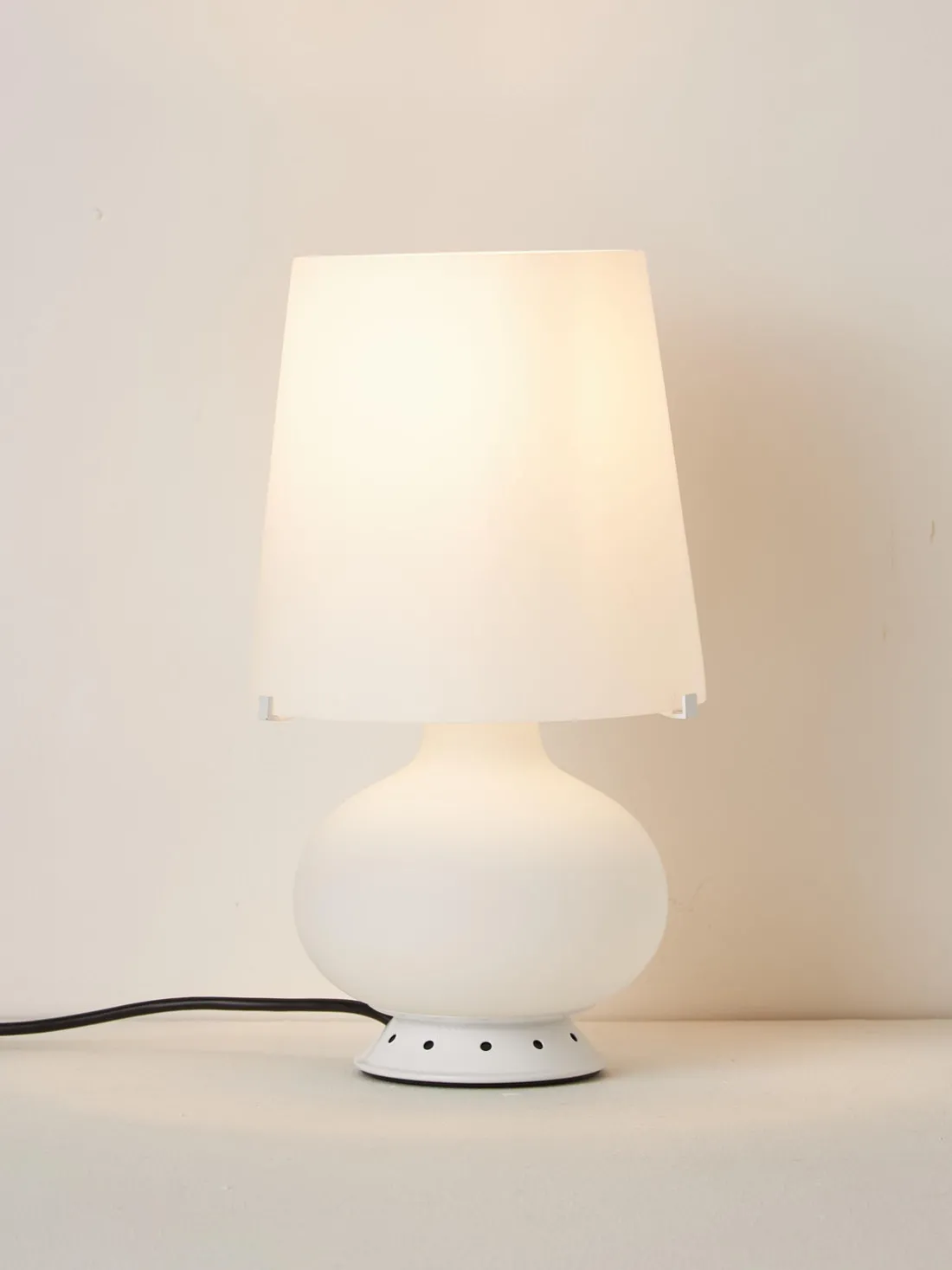 Lámpara de mesa artesanal pequeña regulable Fontana