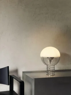 Lámpara de mesa de diseño Verner Panton Wire