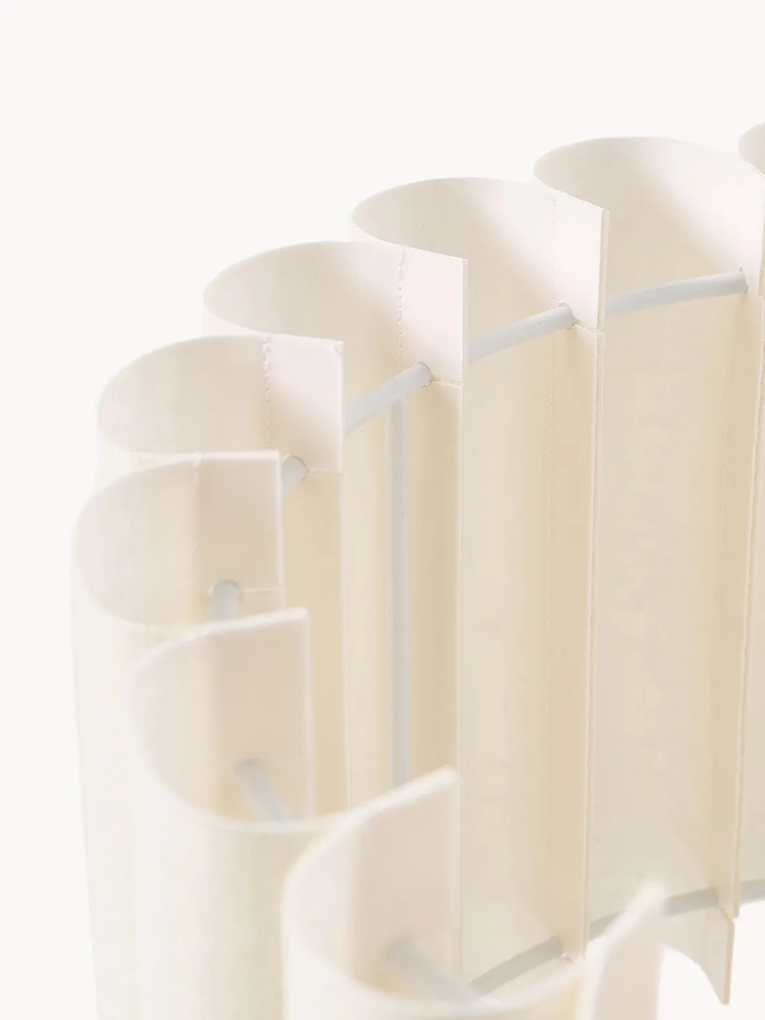 Lámpara de mesa de lino Lucina