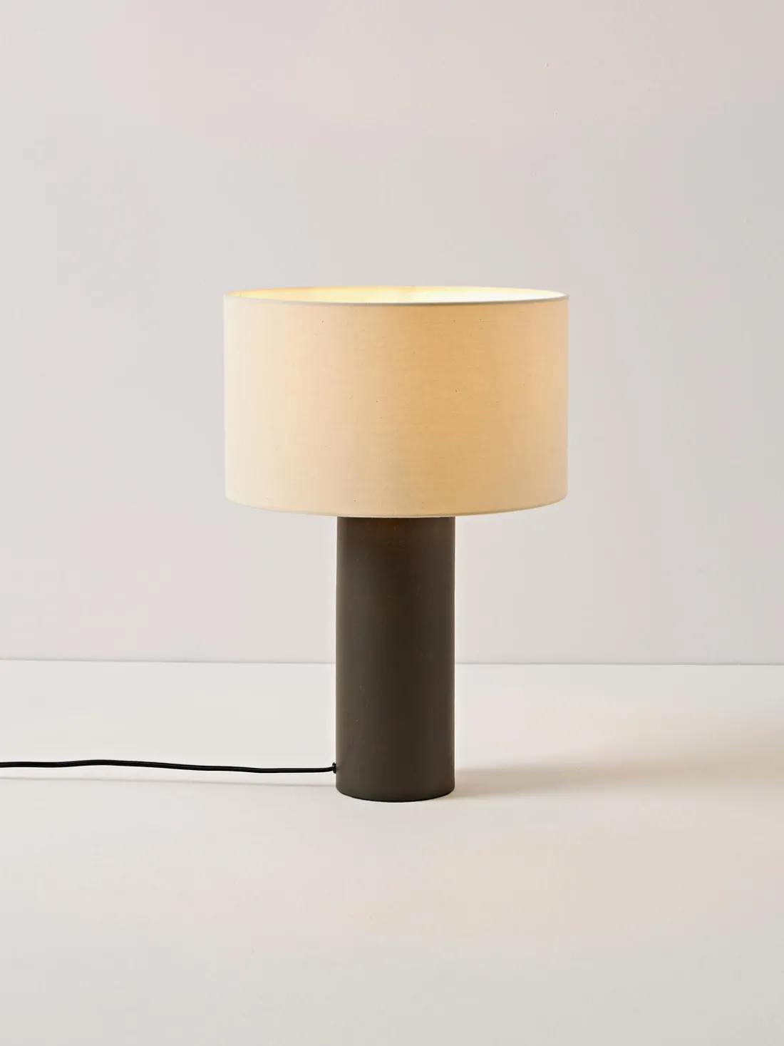 Lámpara de mesa Delano