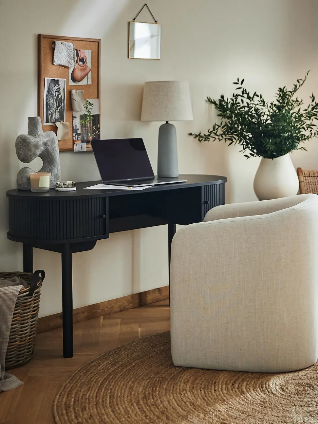 Lámpara de mesa grande de cemento Kaya