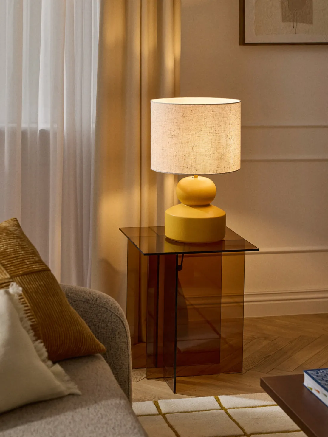 Lámpara de mesa grande de cerámica Georgina