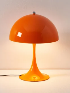 Lámpara de mesa LED Panthella 250, diseño Verner Panton