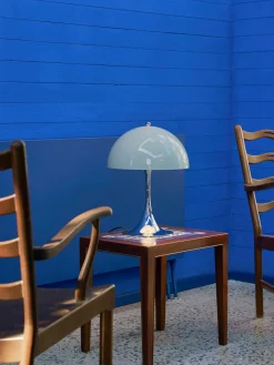 Lámpara de mesa LED Panthella, diseño Verner Panton