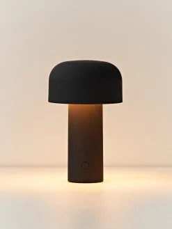 Lámpara de mesa LED pequeña regulable Bellhop, portátil