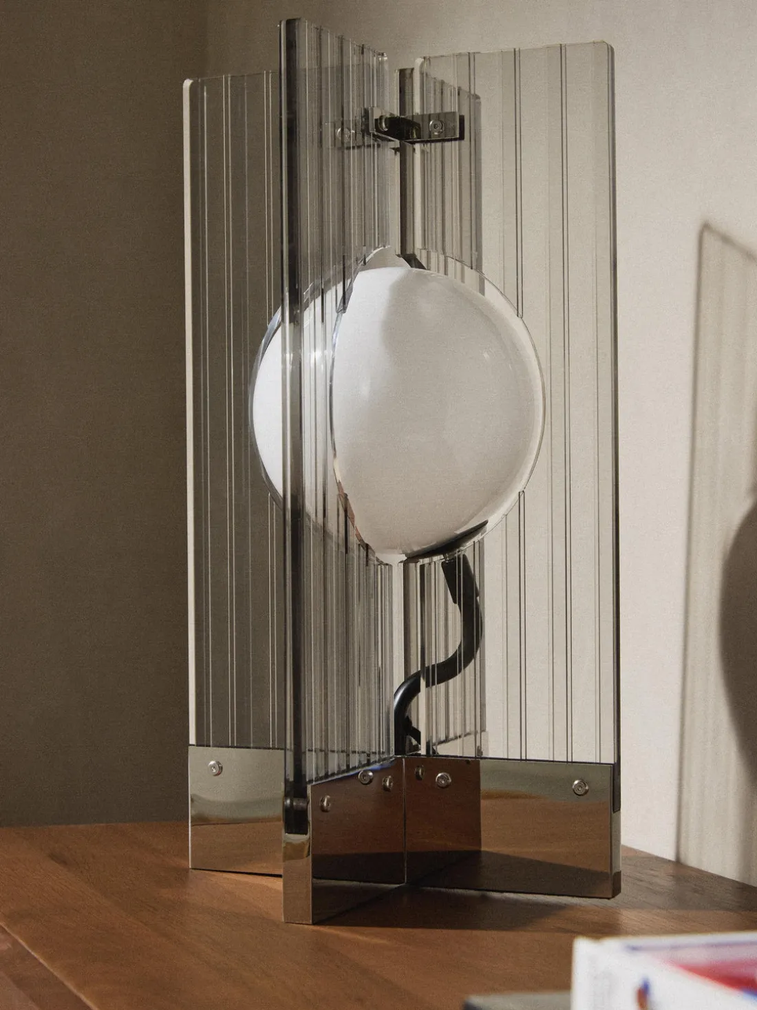 Lámpara de mesa Mills