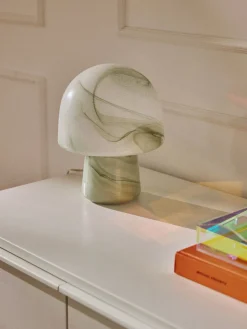 Lámpara de mesa pequeña con efecto mármol Talia