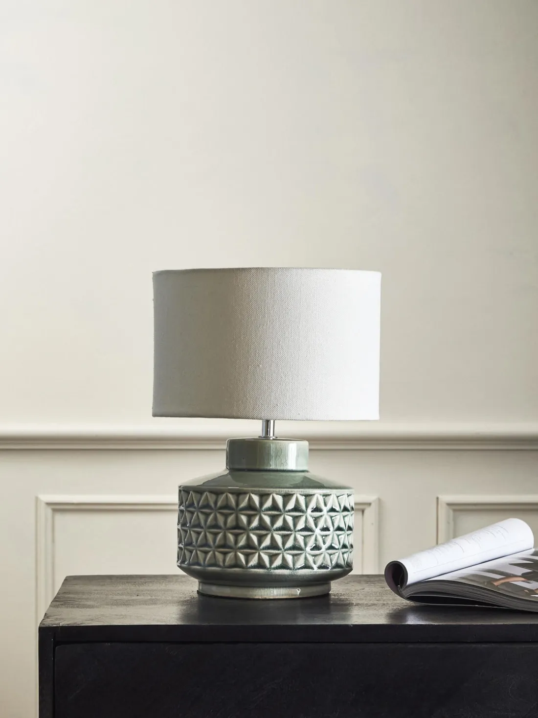 Lámpara de mesa pequeña de cerámica Monica