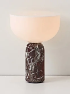 Lámpara de mesa pequeña de mármol Kizu, portátil