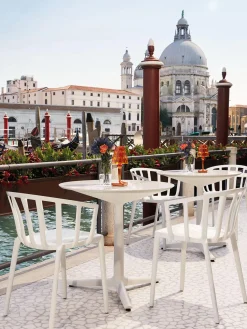 Lámpara de mesa pequeña LED Battery, 26 cm