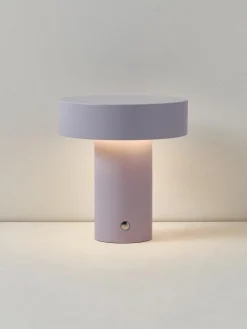 Lámpara de mesa pequeña LED regulable Kamal, pórtatil