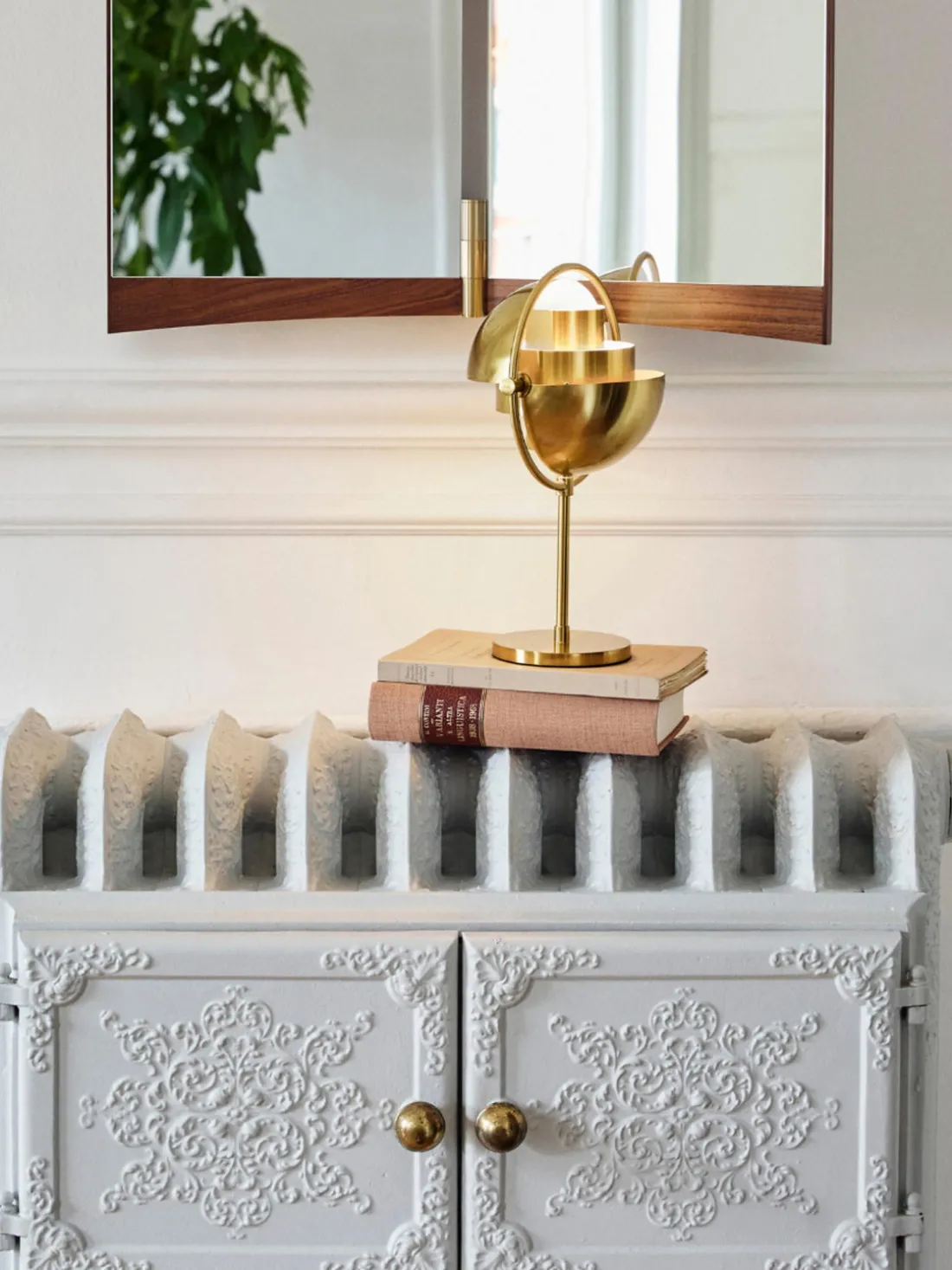 Lámpara de mesa regulable y ajustable Multi-Lite, portátil