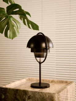 Lámpara de mesa regulable y ajustable Multi-Lite, portátil