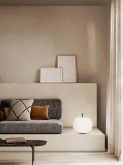 Lámpara de mesa soplada regulable Kushi