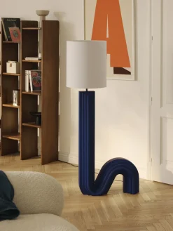 Lámpara de pie de diseño Luomo