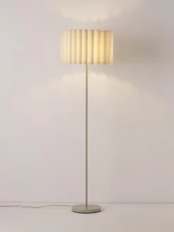 Lámpara de pie de lino Lucina