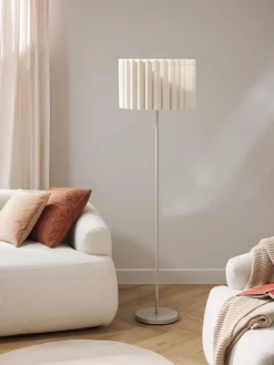 Lámpara de pie de lino Lucina