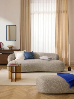 Lámpara de pie LED con base de mármol Shelby