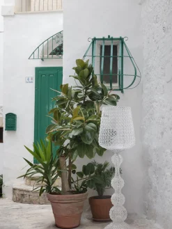 Lámpara de pie LED regulable para exterior Kabuki