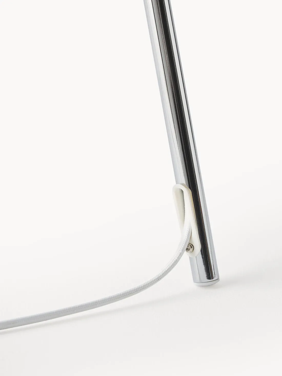 Lámpara de pie trípode Cella