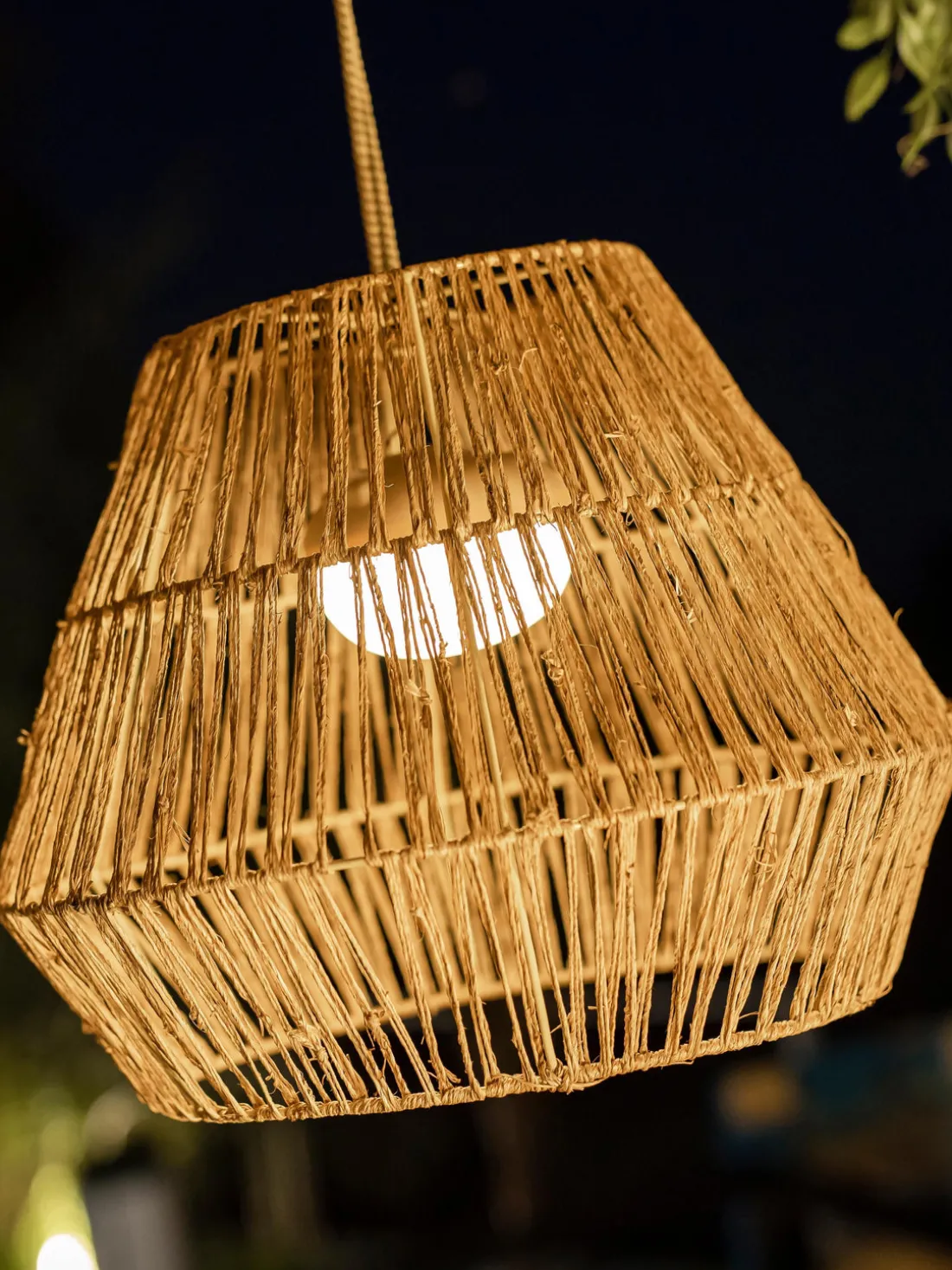 Lámpara de techo artesanal regulable LED Sisine