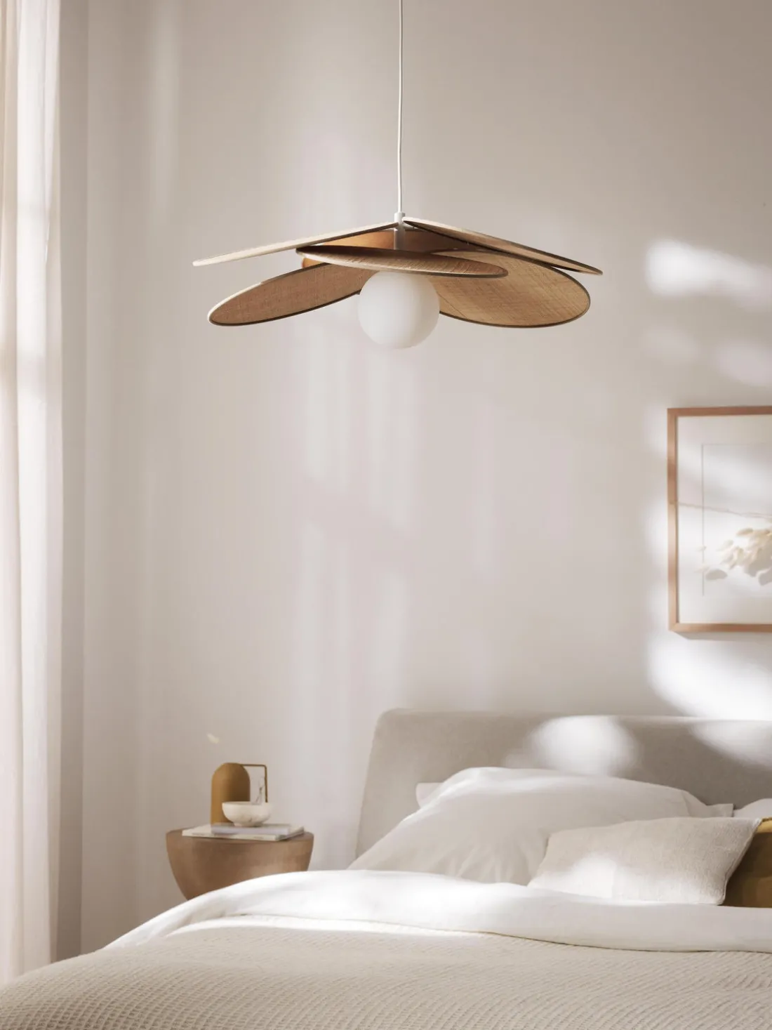 Lámpara de techo con adornos de fibras naturales Milani