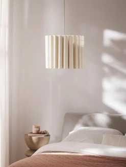 Lámpara de techo de lino Lucina