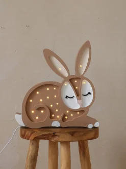 Lámpara infantil LED artesanal regulable Bunny, con función de temporizador y control a mando