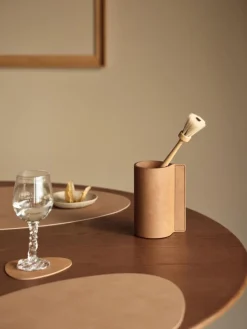 Manteles individuales asimétricos de cuero Curve, 4 uds.