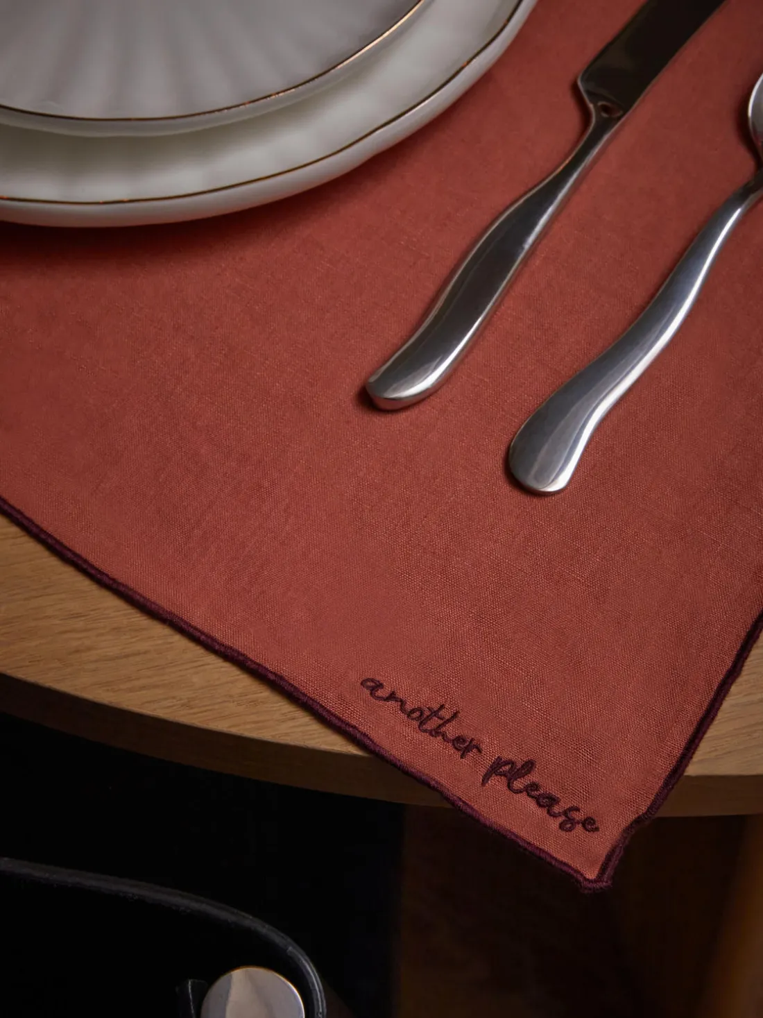 Manteles individuales de lino con bordado Cosmo, 4 uds.