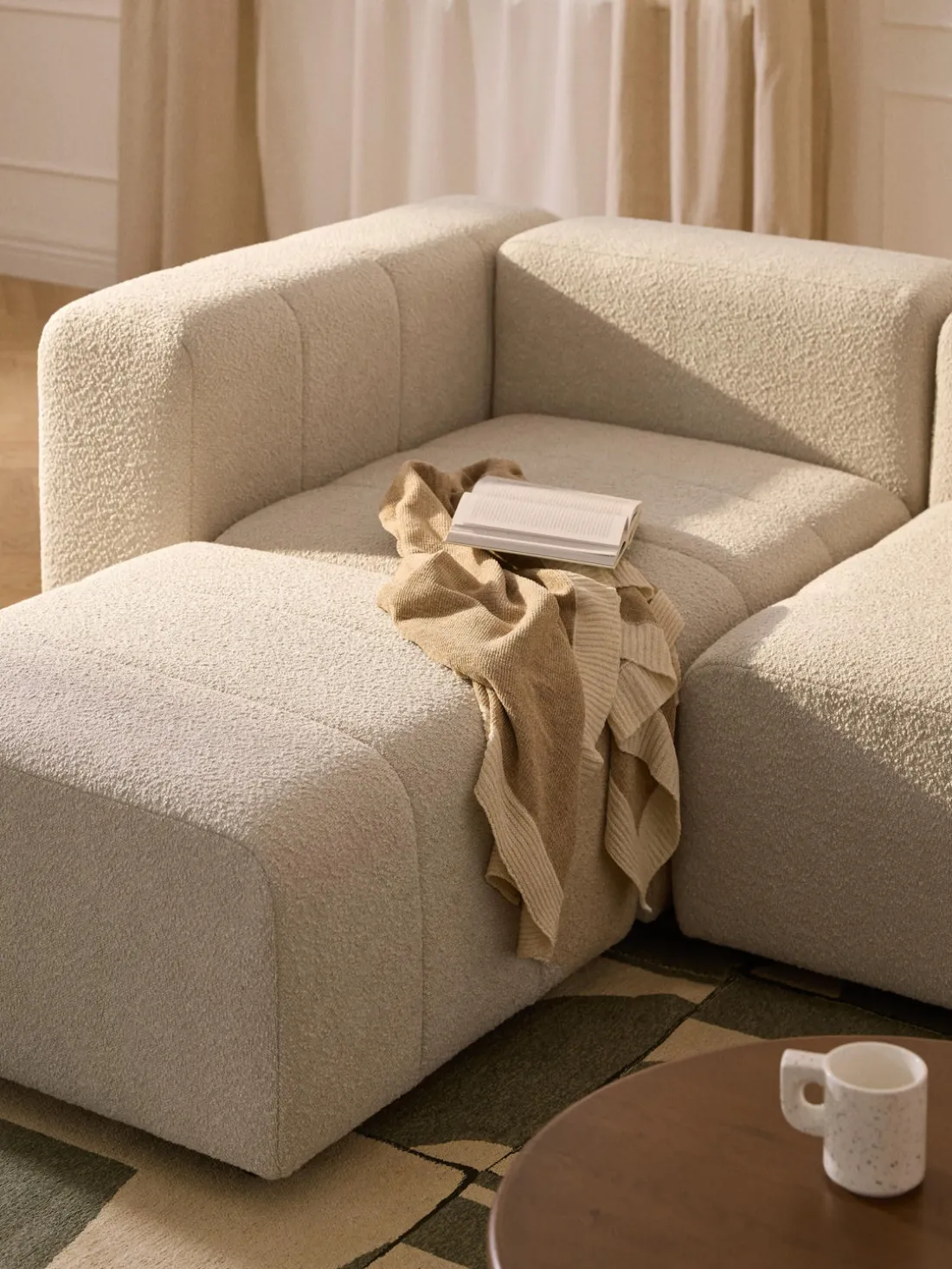 Módulo de esquina en tejido bouclé Lena