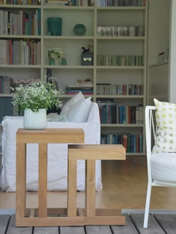 Mesa auxiliar de jardín de madera de teca Cero, 45 cm