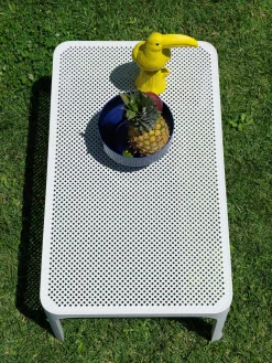 Mesa auxiliar de jardín Net