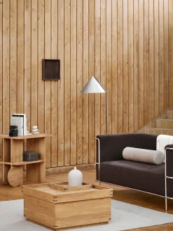 Mesa de centro artesanal de madera de roble con espacio de almacenamiento Japanese